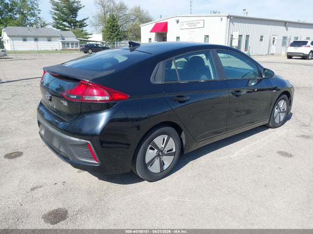 2019 HYUNDAI IONIQ HYBRID KMHC65LC9KU156463 Photo 3