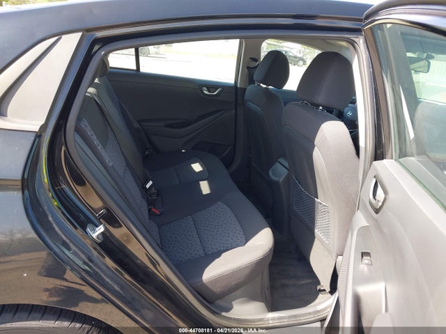 2019 HYUNDAI IONIQ HYBRID KMHC65LC9KU156463 Photo 7