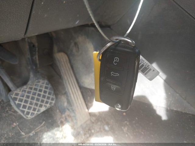 2017 VOLKSWAGEN TIGUAN WVGBV7AX8HK043107 Photo 10