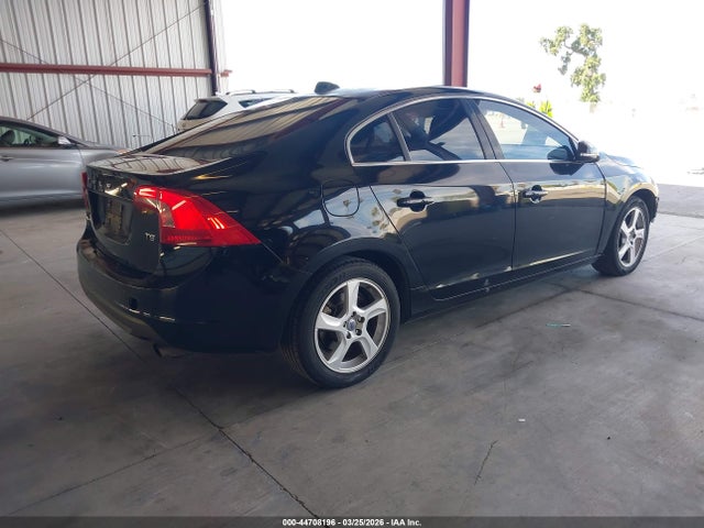 2012 VOLVO S60 YV1622FS8C2143841 Photo 3