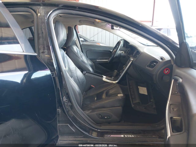 2012 VOLVO S60 YV1622FS8C2143841 Photo 4