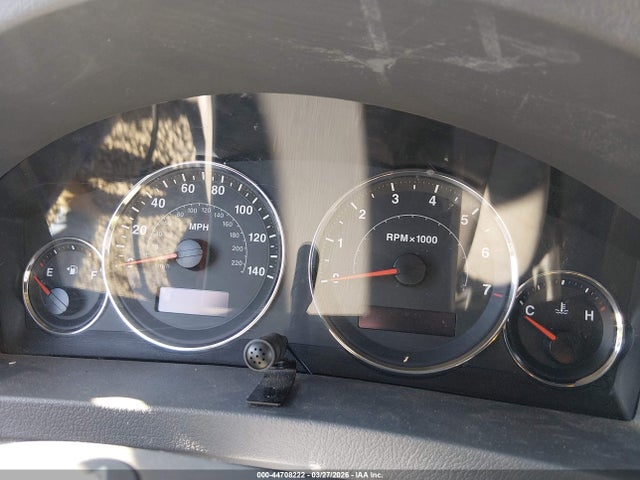 2005 JEEP GRAND CHEROKEE 1J4GR48K55C623227 Photo 6