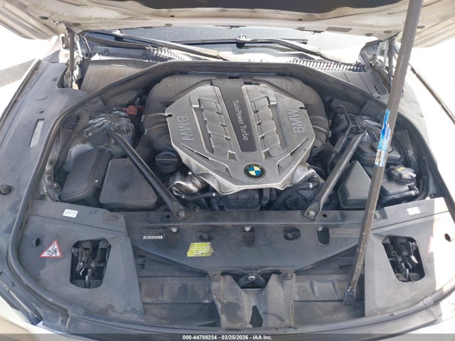 2011 BMW 750LI WBAKC8C57BC433612 Photo 9
