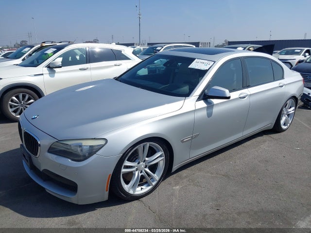 2011 BMW 750LI WBAKC8C57BC433612 Photo 1