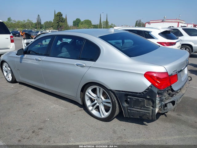 2011 BMW 750LI WBAKC8C57BC433612 Photo 2