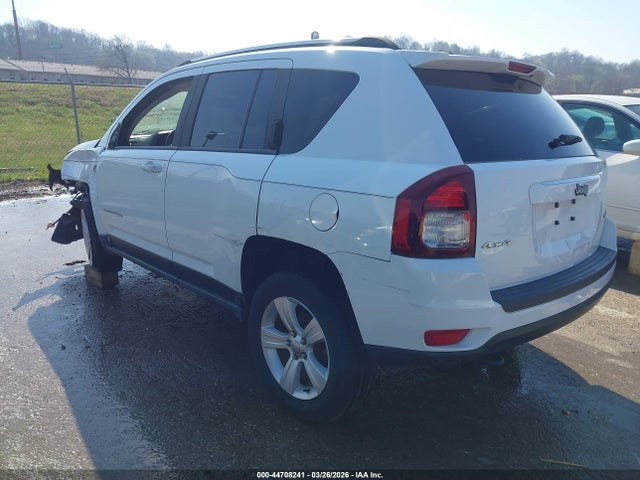 44708241 :رقم المزاد ، 1C4NJDEB5ED571231 vin ، 2014 Jeep Compass Latitude مزاد بيع