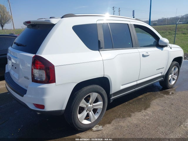 44708241 :رقم المزاد ، 1C4NJDEB5ED571231 vin ، 2014 Jeep Compass Latitude مزاد بيع