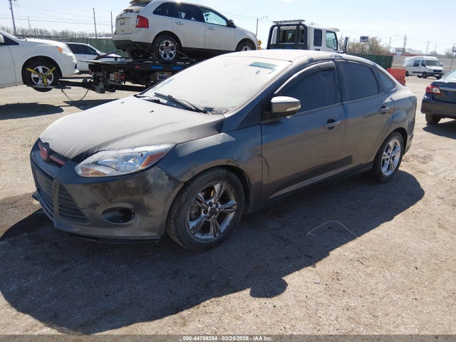 Ford FOCUS SE 2014 1FADP3F24EL209034 Image 2