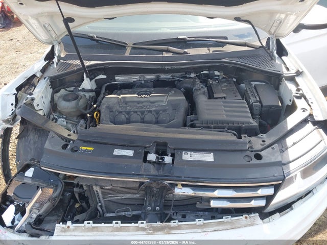 2018 Volkswagen Tiguan 2.0t Se/2.0t Sel მანქანა იყიდება აუქციონზე, vin: 3VV3B7AX3JM214489, აუქციონის ნომერი: 44708268