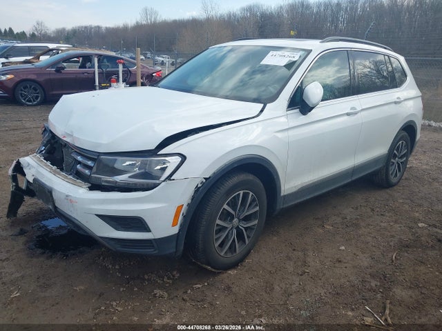 2018 Volkswagen Tiguan 2.0t Se/2.0t Sel მანქანა იყიდება აუქციონზე, vin: 3VV3B7AX3JM214489, აუქციონის ნომერი: 44708268