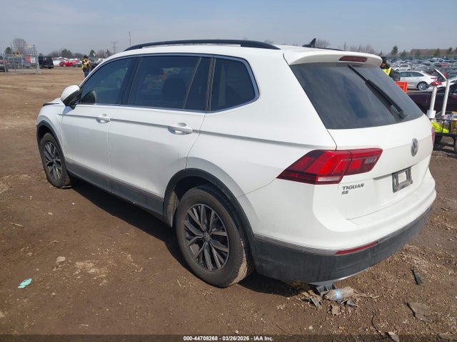 2018 Volkswagen Tiguan 2.0t Se/2.0t Sel მანქანა იყიდება აუქციონზე, vin: 3VV3B7AX3JM214489, აუქციონის ნომერი: 44708268