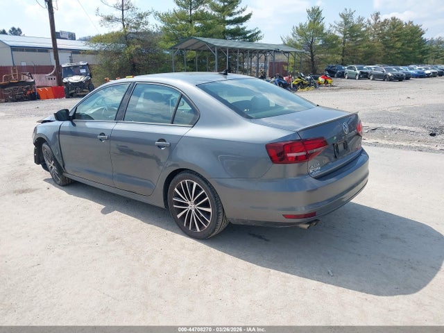 44708270 :رقم المزاد ، 3VWD17AJ8GM291852 vin ، 2016 Volkswagen Jetta 1.8t Sport مزاد بيع