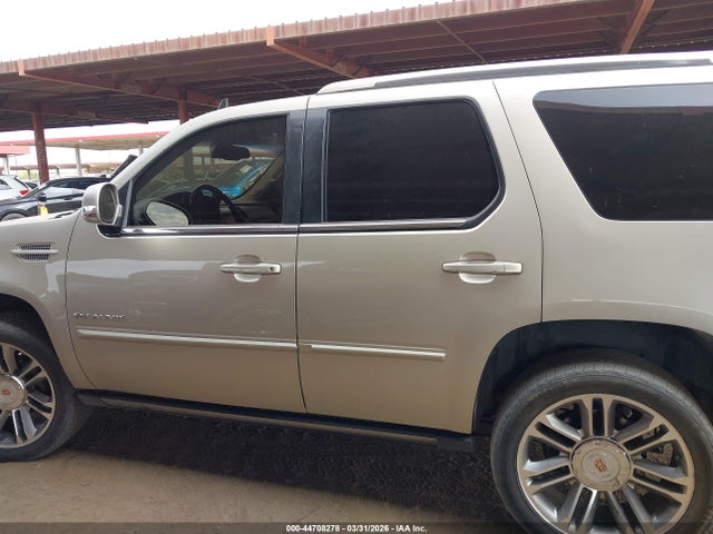 Aukcja sprzedaży 2013 Cadillac Escalade Premium, vin: 1GYS4CEFXDR326413, numer aukcji: 44708278