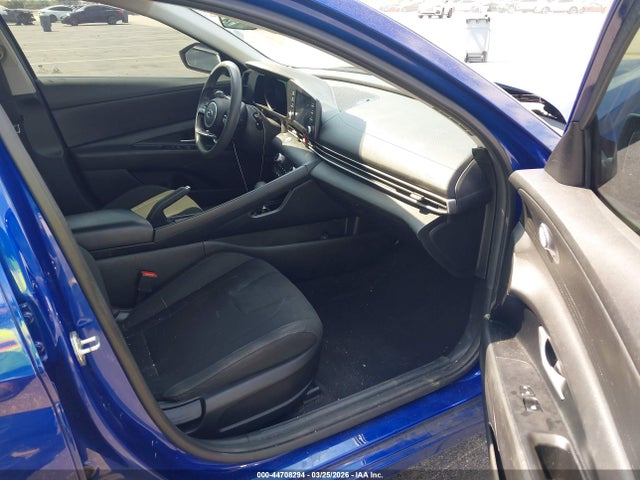 Продажа на аукционе авто 2022 Hyundai Elantra Sel, vin: 5NPLM4AG2NH078066, номер лота: 44708294