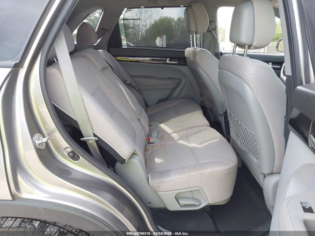 5XYKT4A61EG434696 KIA SORENTO LX