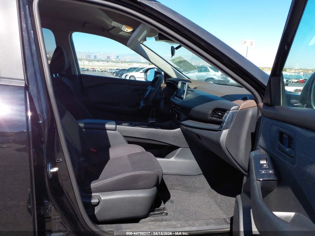 2023 Nissan Rogue S Intelligent Awd მანქანა იყიდება აუქციონზე, vin: 5N1BT3AB4PC690678, აუქციონის ნომერი: 44708317