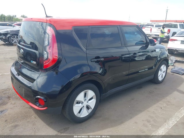 KNDJX3AE6F7001911 KIA Soul Ev +