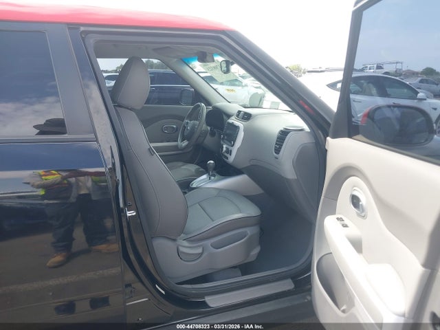 KNDJX3AE6F7001911 KIA Soul Ev +