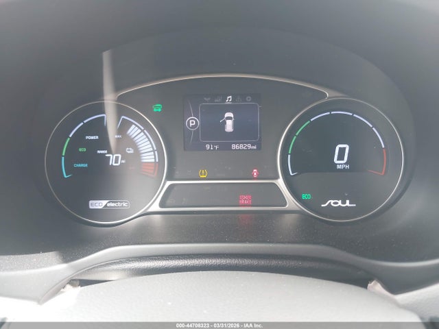 KNDJX3AE6F7001911 KIA Soul Ev +