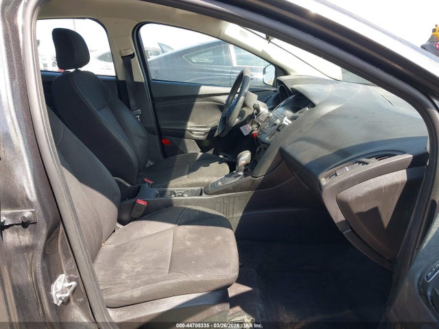 Ford FOCUS S 2018 1FADP3E20JL240499 Image 5
