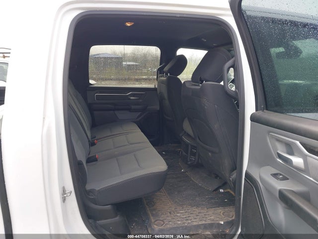 2021 Ram 1500 Big Horn  4x4 6'4 Box მანქანა იყიდება აუქციონზე, vin: 1C6SRFMT5MN643059, აუქციონის ნომერი: 44708337