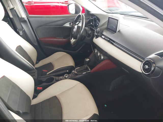 JM1DKBD76G0106994 Mazda Cx-3 Grand Touring