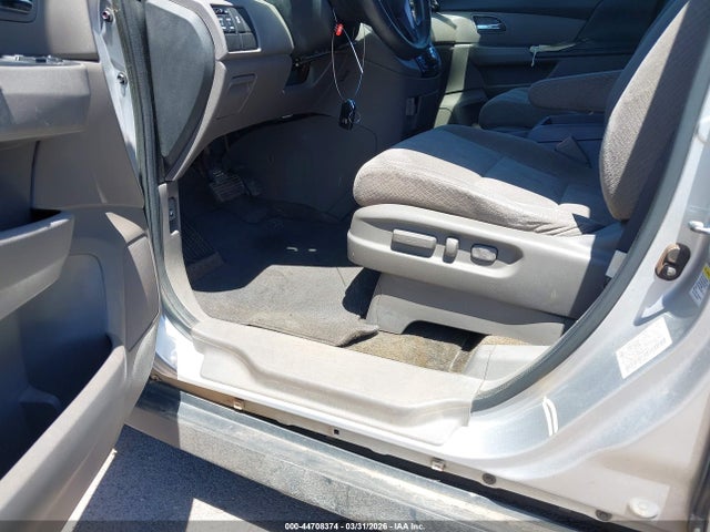 Auction sale of the 2014 Honda Odyssey Ex, vin: 5FNRL5H42EB001842, lot number: 44708374