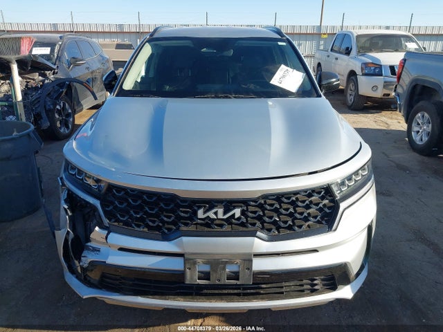 44708379 :رقم المزاد ، 5XYRL4LC8NG084114 vin ، 2022 Kia Sorento S مزاد بيع