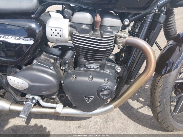 Triumph Motorcycle Street Twin 2020 SMTD31GN8LTAB3677 Image 8