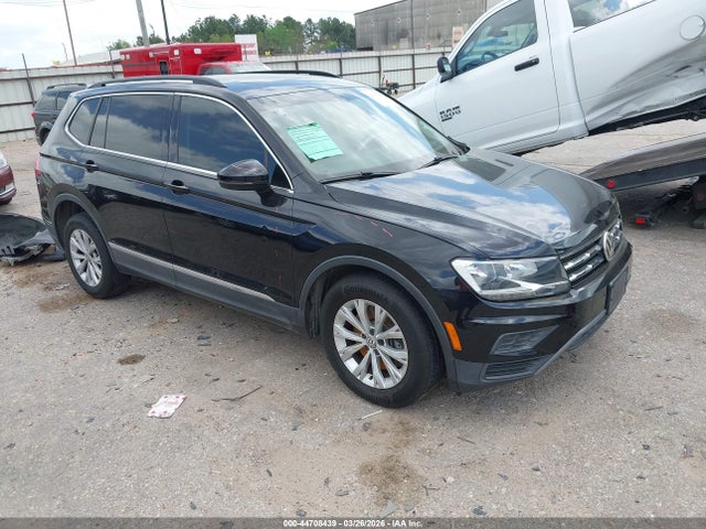 2018 VOLKSWAGEN TIGUAN 3VV2B7AX4JM185466