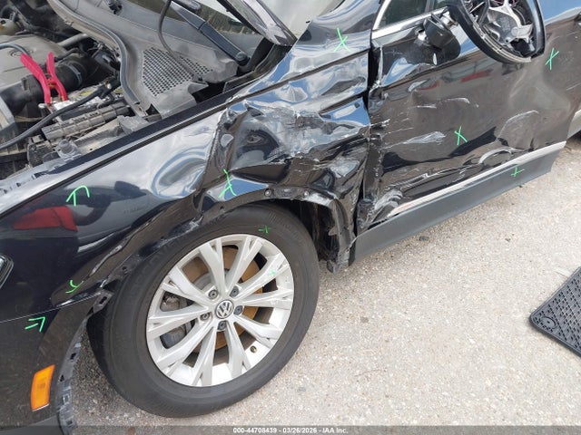 2018 VOLKSWAGEN TIGUAN 3VV2B7AX4JM185466 Photo 5