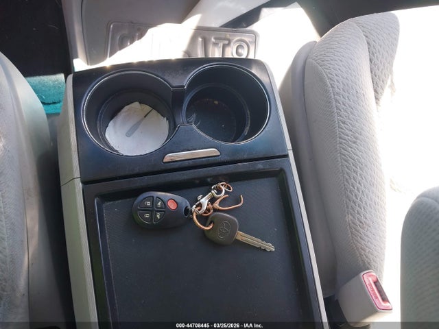2011 TOYOTA SIENNA 5TDKK3DC6BS053875 Photo 10