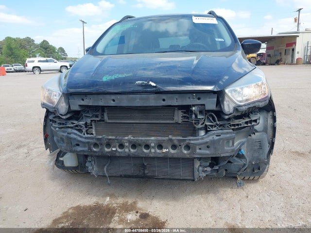 Продажа на аукционе авто 2018 Ford Escape Se, vin: 1FMCU0GD7JUB54172, номер лота: 44708450