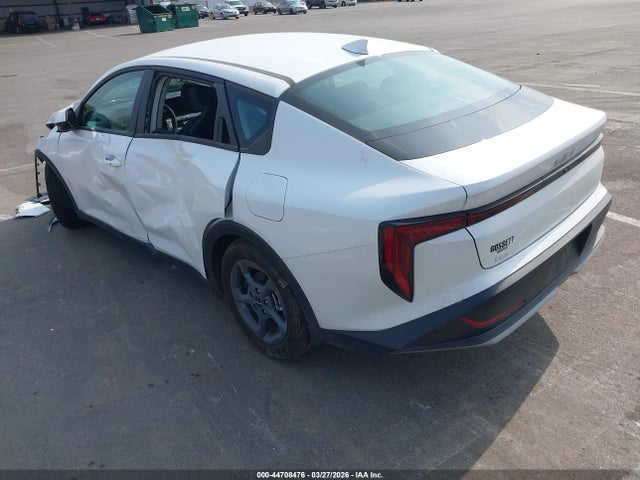44708476 :رقم المزاد ، 3KPFT4DE8SE183981 vin ، 2025 Kia K4 Lxs مزاد بيع