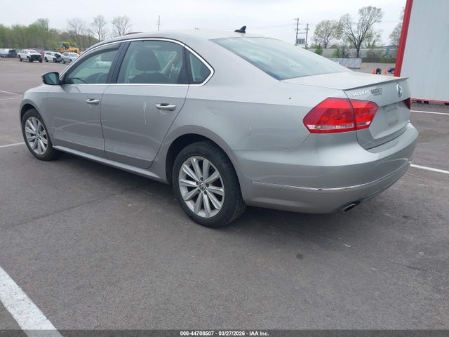 44708507 :رقم المزاد ، 1VWCH7A3XDC027618 vin ، 2013 Volkswagen Passat 2.5l Sel Premium مزاد بيع