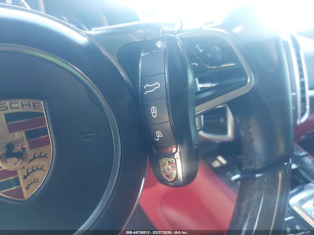 2016 PORSCHE CAYENNE WP1AA2A2XGKA08553 Photo 10