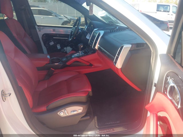 2016 PORSCHE CAYENNE WP1AA2A2XGKA08553 Photo 4