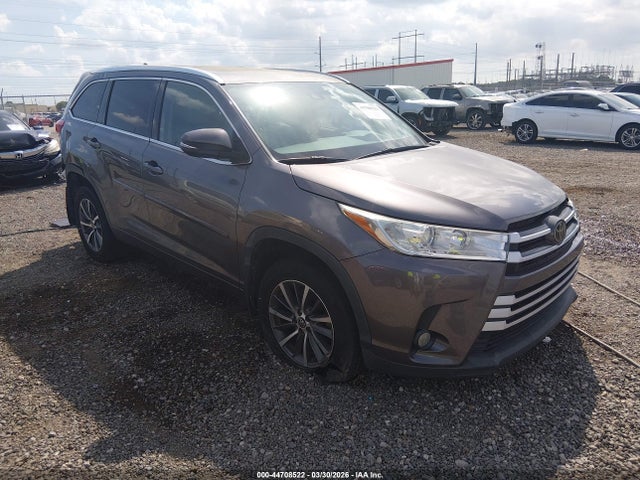 2018 TOYOTA HIGHLANDER 5TDKZRFH2JS547169