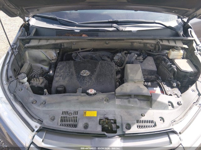 2018 TOYOTA HIGHLANDER 5TDKZRFH2JS547169 Photo 9