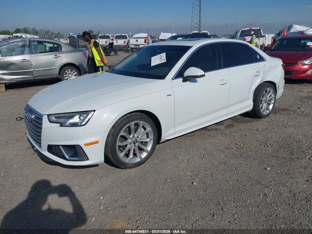 Aukcja sprzedaży 2019 Audi A4 45 Premium, vin: WAUENAF44KA066424, numer aukcji: 44708531