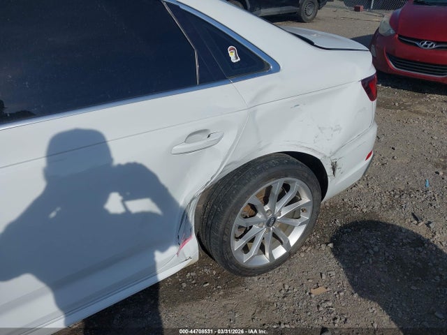 Aukcja sprzedaży 2019 Audi A4 45 Premium, vin: WAUENAF44KA066424, numer aukcji: 44708531