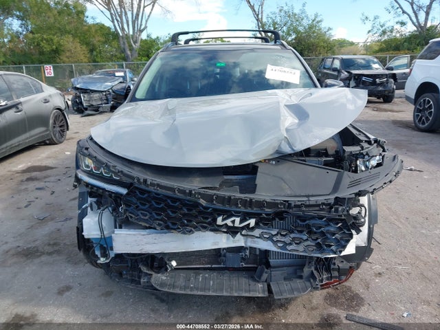 44708552 :رقم المزاد ، 5XYRH4LF8NG146607 vin ، 2022 Kia Sorento Ex مزاد بيع