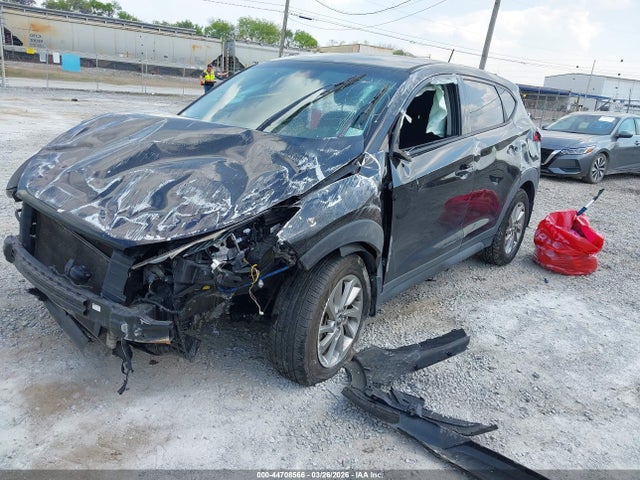 44708566 :رقم المزاد ، KM8J23A48GU163933 vin ، 2016 Hyundai Tucson Se مزاد بيع
