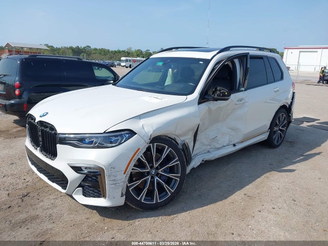 2022 BMW X7 5UXCX6C07N9J52835 Photo 1