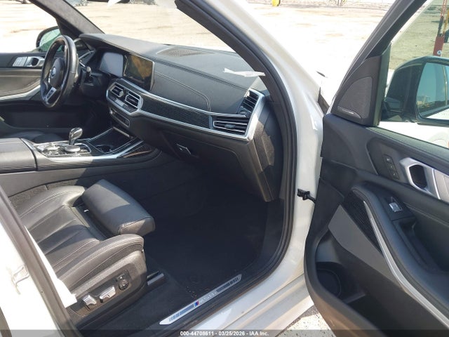 2022 BMW X7 5UXCX6C07N9J52835 Photo 4