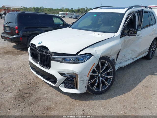 2022 BMW X7 5UXCX6C07N9J52835 Photo 5