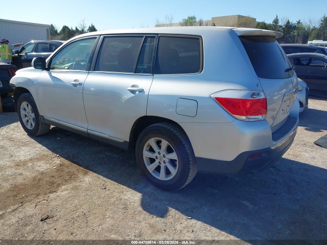 Продажа на аукционе авто 2013 Toyota Highlander Base V6, vin: 5TDZK3EH5DS105265, номер лота: 44708614
