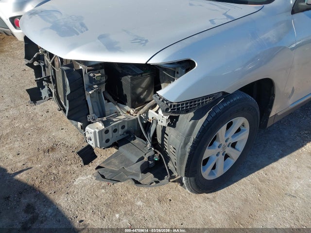 Продажа на аукционе авто 2013 Toyota Highlander Base V6, vin: 5TDZK3EH5DS105265, номер лота: 44708614