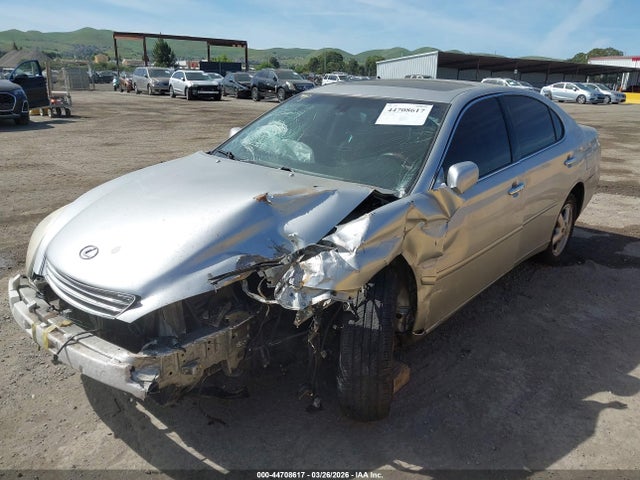 2002 Lexus Es 300 მანქანა იყიდება აუქციონზე, vin: JTHBF30G820034369, აუქციონის ნომერი: 44708617
