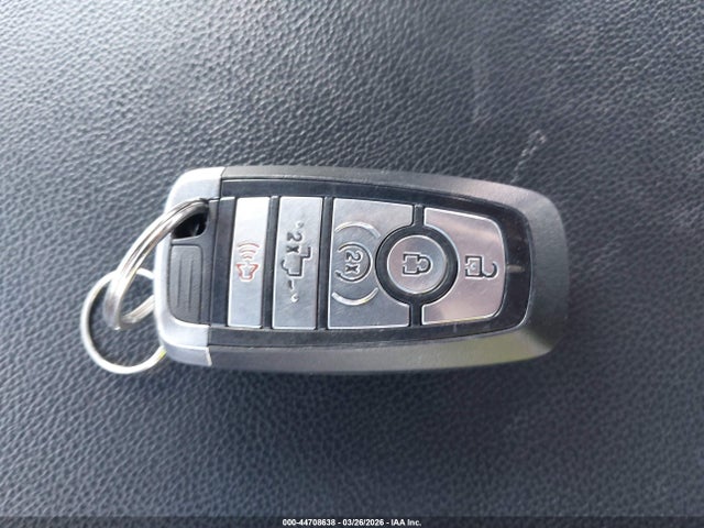 44708638 :رقم المزاد ، 1FTEW1EP1MFB77319 vin ، 2021 Ford F-150 Xlt مزاد بيع